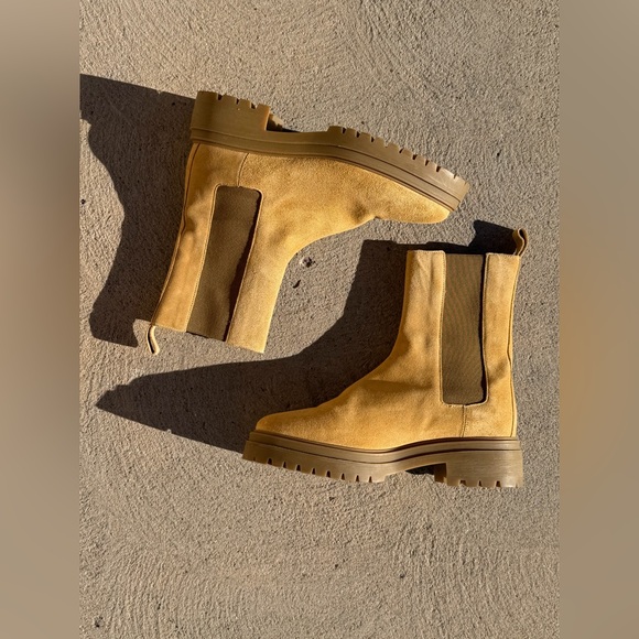 BA&SH CODA Suede Leather Chelsea Boots in Sand, sz 38 - Picture 2 of 9